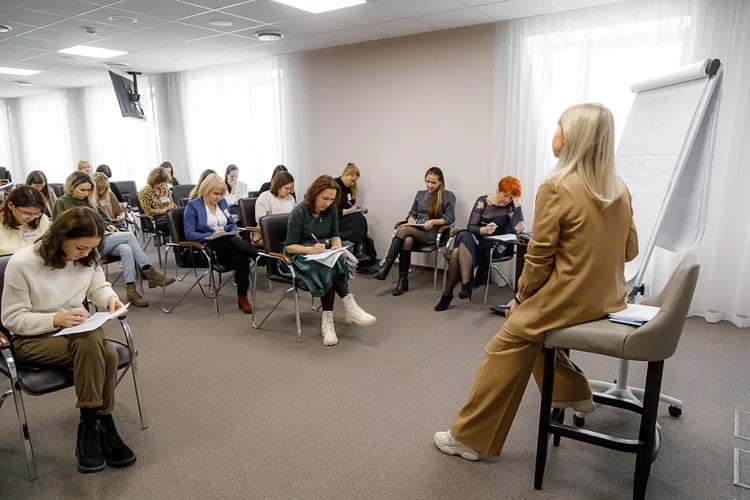 Бизнес-диалог